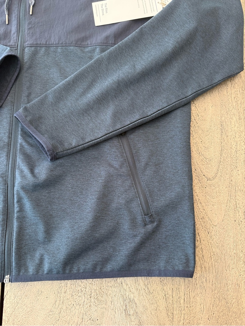 Vuori Sunday Element Jacket - Picture 9 of 12